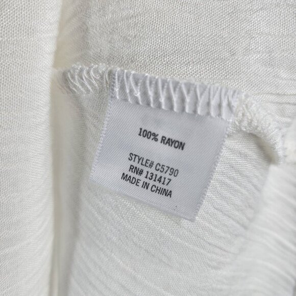 NEW Blue Rain‎ Francesca's White Sleeveless Top Triangle Design Size S - Picture 4 of 6